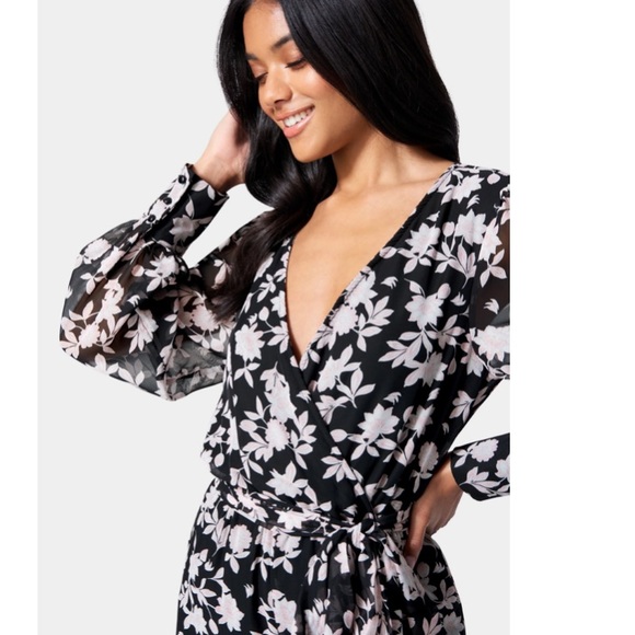 BCBG Floral Culotte Jumpsuit Long sleeve size small - Picture 3 of 16